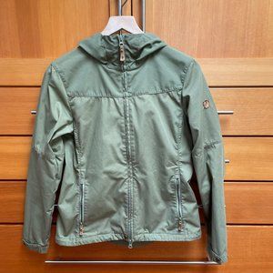 Fjallraven Stina Women's Jacket Size S Green